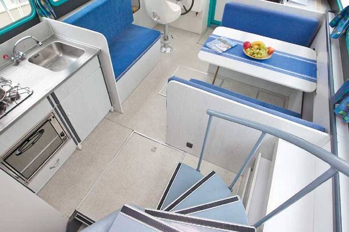 Hausboot für 12 Personen, mit Balkon
