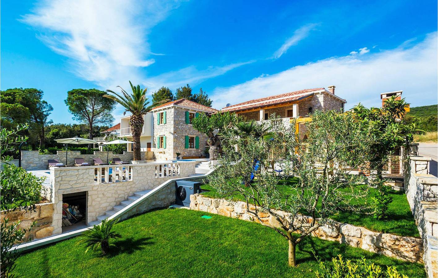 Ferienhaus für 12 Personen mit Sauna in Sukosan, Zadar