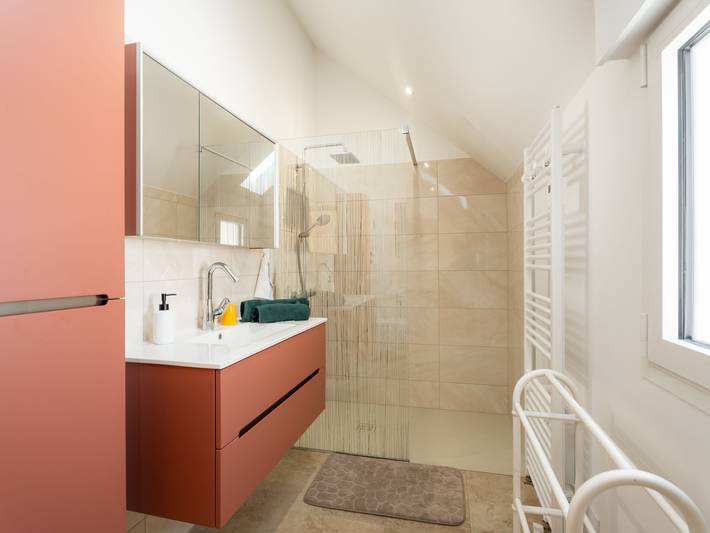 Location de vacances pour 7 personnes, avec terrasse et jardin dans Plage de Keraude - 4