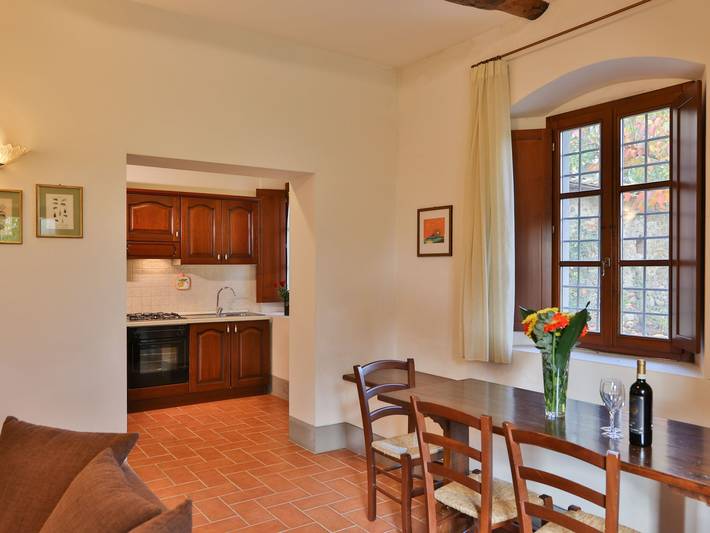 Appartamento per 2 persone, con piscina e giardino a Reggello