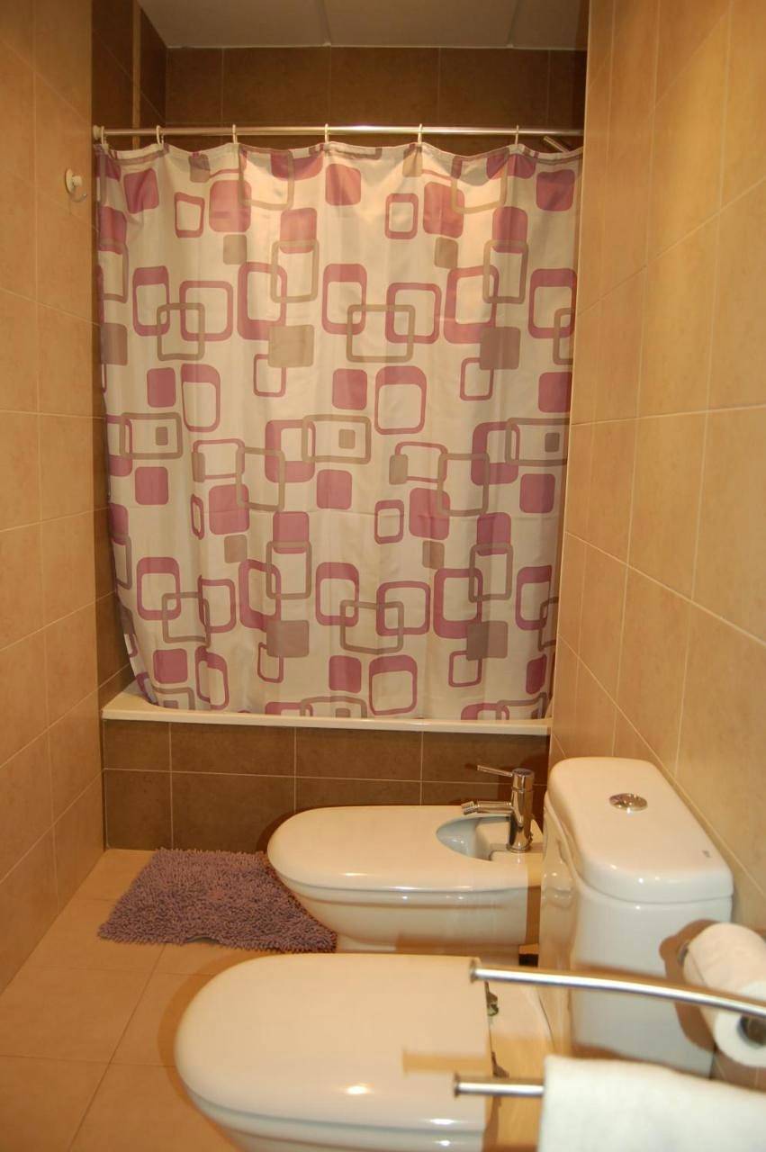 Entire apartment, Apartment with Pool View in Santa Bàrbara (Spain), Terres de l'Ebre
