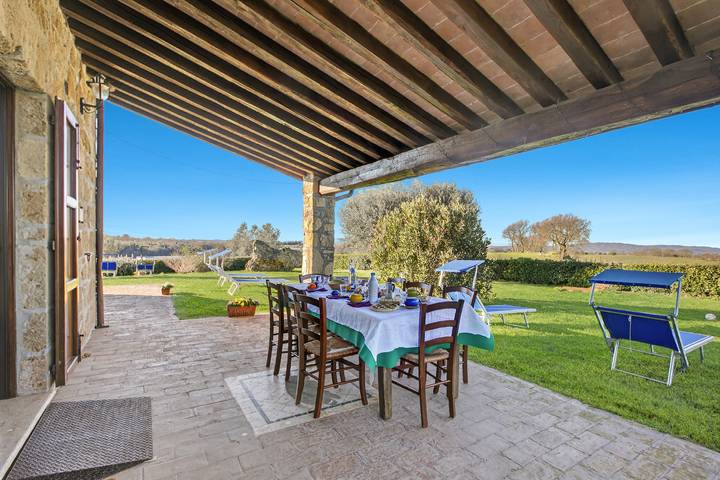 Location de vacances pour 8 personnes, avec piscine et terrasse, animaux acceptés à Pitigliano - 3