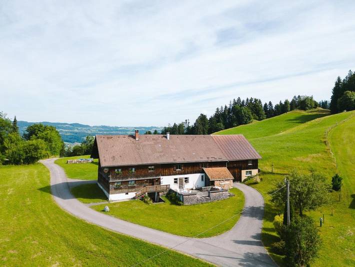 Ferienhaus für 8 Personen, mit Terrasse und Garten sowie Ausblick in Bodensee-Vorarlberg - 2