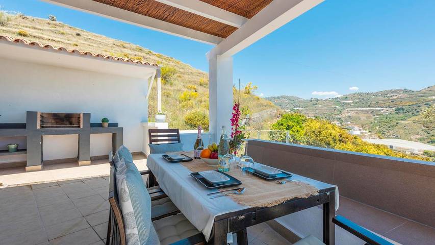 Casa rural para 3 personas, con balcón/terraza y piscina en Torrox - 4