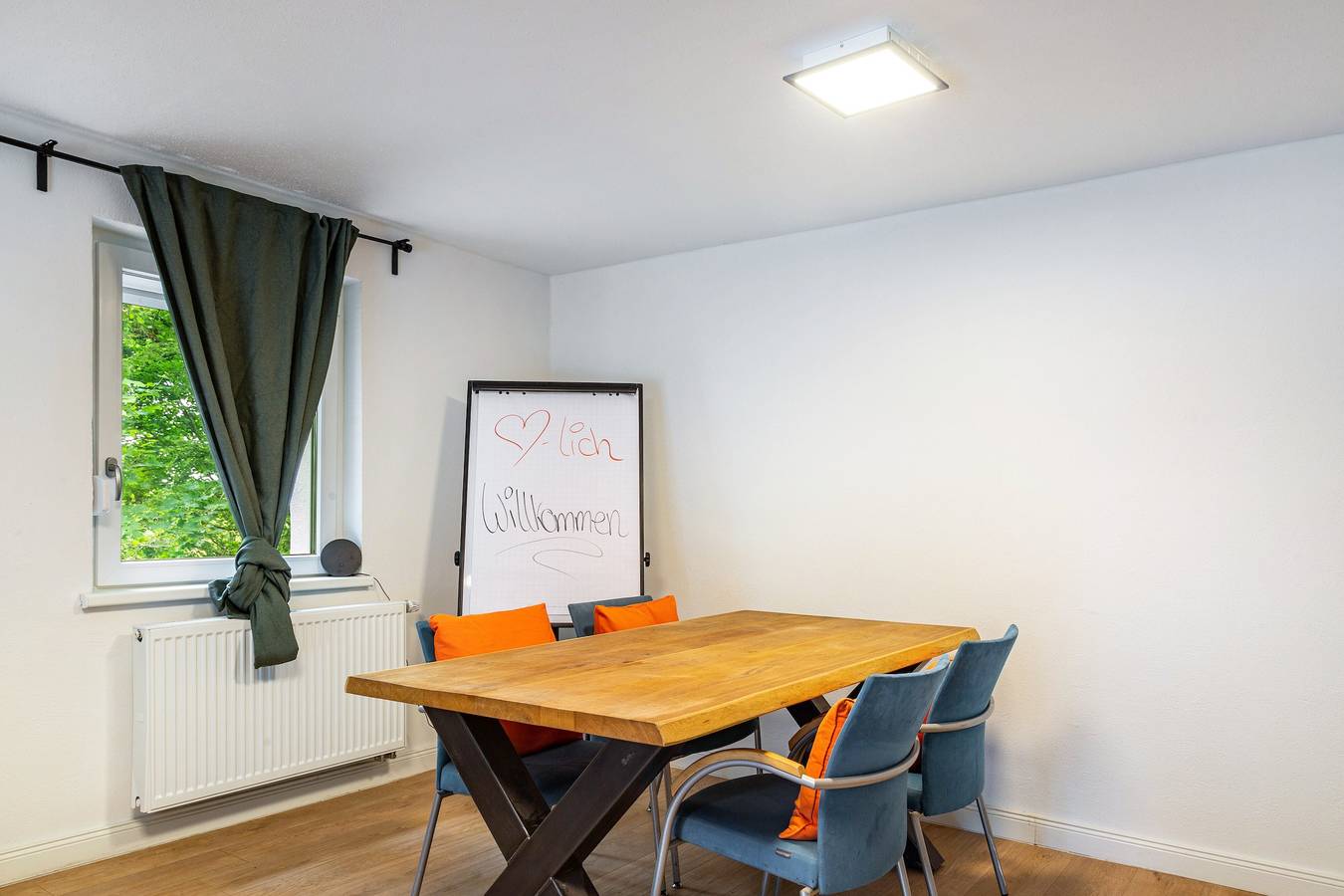 Ganze Wohnung, Hundefreundliche Ferienwohnung mit Terrasse – Natur, Wandern & Workation in Bayern in Kraiburg am Inn, Landkreis Mühldorf am Inn