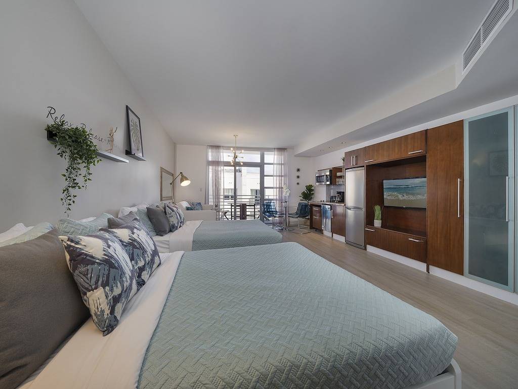 Ganze Wohnung, Heart of South Beach Studio, Roof Top Pool,Balcony in South Beach, Miami Beach