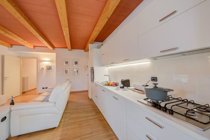 Gîte pour 4 personnes, avec vue sur le lac à Laveno-Mombello - 3