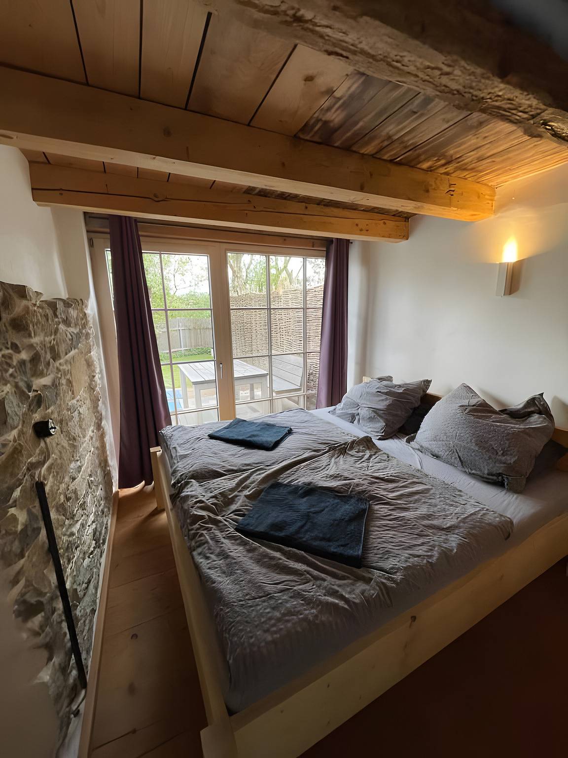 Apartamento entero, Apartamento con jardín privado y terraza, wifi, en casa rural renovada en Hüfingen in Hüfingen, Bosque Negro sur