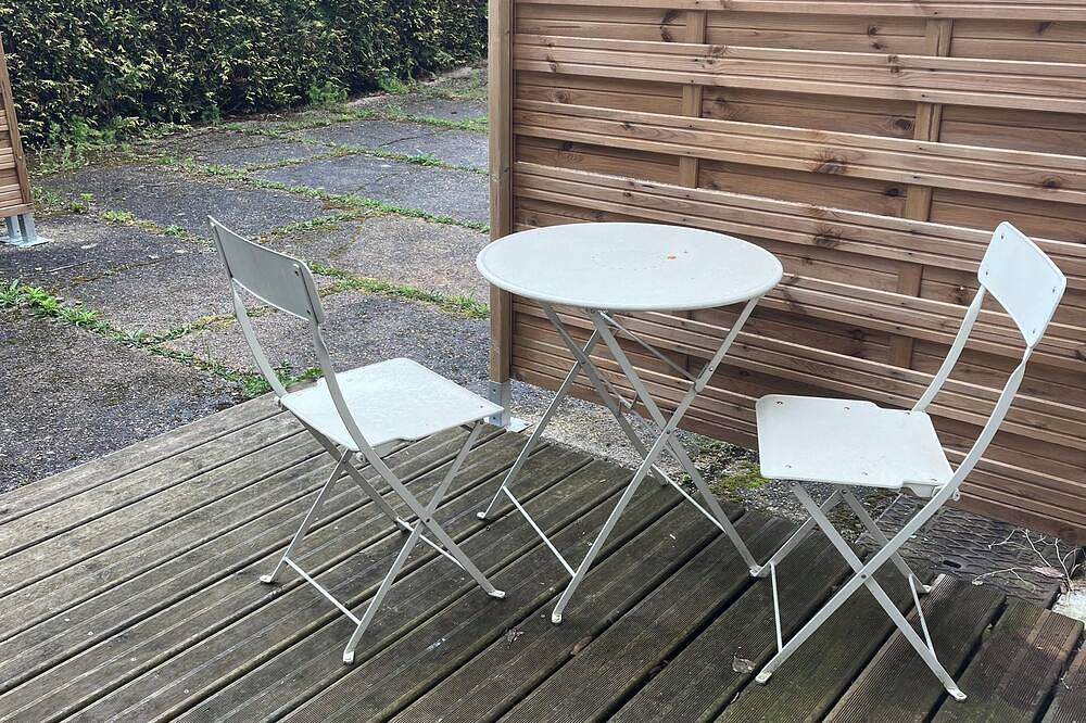 Entire apartment, Renovated apartment, absolute calm near Rueil 2000 /la défense in Rueil-Malmaison, Hauts-de-Seine