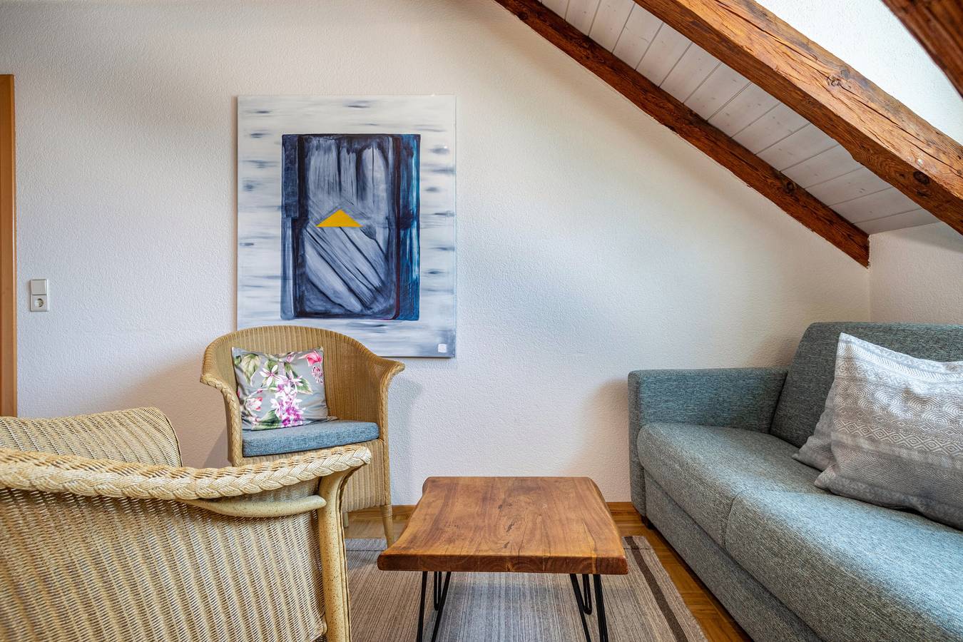 Ganze Wohnung, Ferienwohnung Knechtkammer mit 60qm, max. 4 Personen in Kippenhausen, Immenstaad am Bodensee