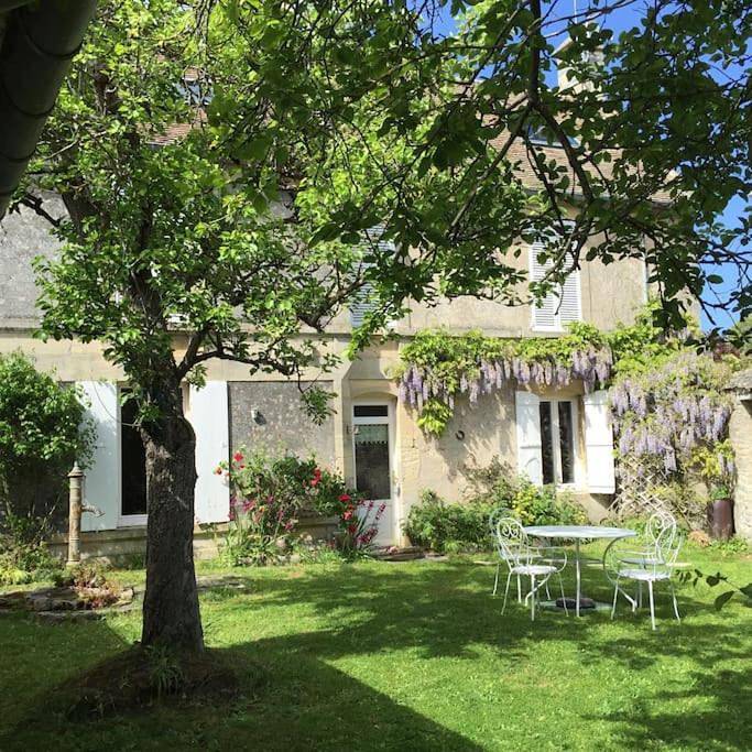 Maison de vacances pour 11 personnes, avec Terrasse et Jardin à Ver-sur-Mer