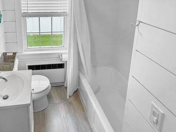 Beach House for 8 People in Harwich, Cape Cod, Photo 2