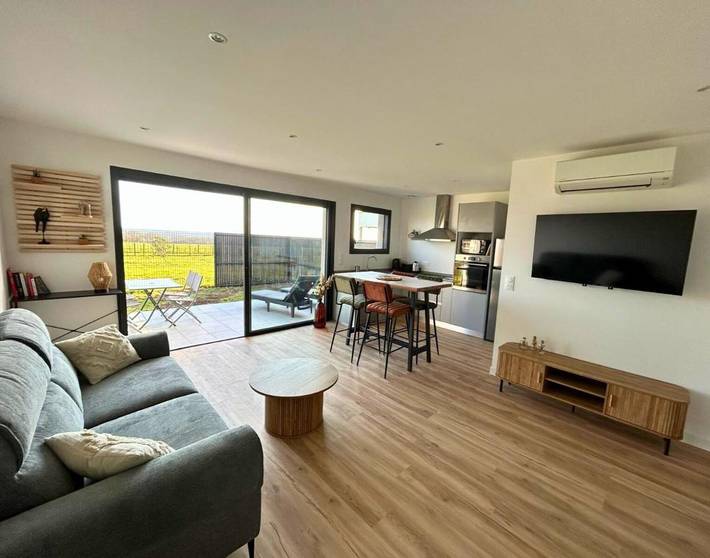 Location de vacances pour 4 personnes, avec vue ainsi que jardin et terrasse à Rivière-Saas-et-Gourby - 4