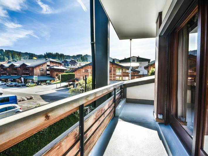 Appartement entier, T3 rénové au centre des Gets - 6 pers, balcon Sud-Est, proche télécabine in Les Gets, Les Portes du Soleil