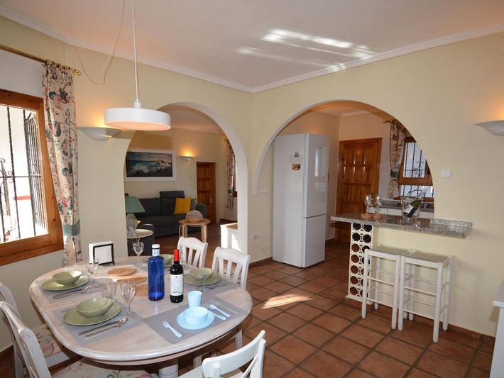Villa pour 4 personnes, avec piscine ainsi que terrasse et jardin à Rojales - 4