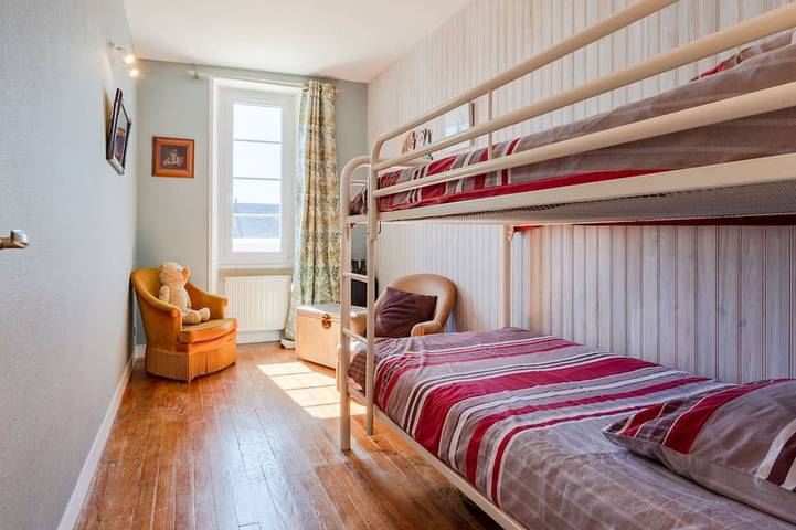 Location de vacances pour 7 personnes, avec jardin, animaux acceptés à Longues-sur-Mer - 4