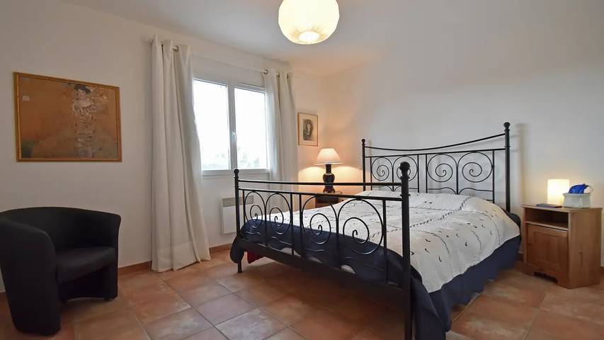 Villa pour 9 personnes, avec jardin ainsi que terrasse et piscine à Vidauban - 3