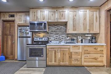 Log Cabin for 8 Guests in Lake Superior, Picture 4