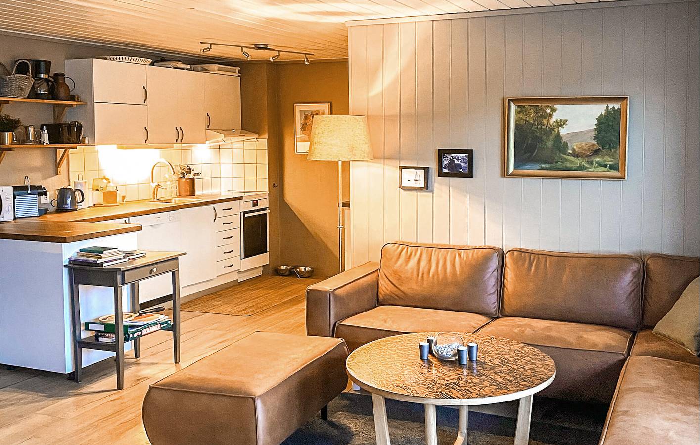 Ganze Ferienwohnung, Ferienwohnung für 4 Personen mit Garten in Lindesnes