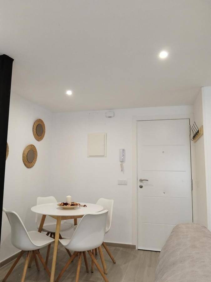 Gîte pour 3 personnes, avec vue et balcon à Escalona - 2