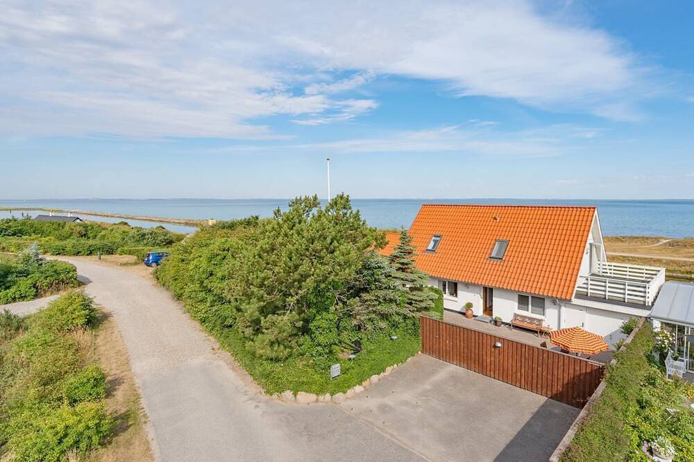\"Yorrick\" - 50m to the fjord in Løgstør, Limfjord in Nordjütland