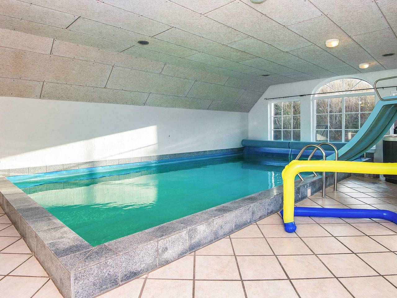 Luksusferiested med pool in Ulfborg, Holstebro Kommune