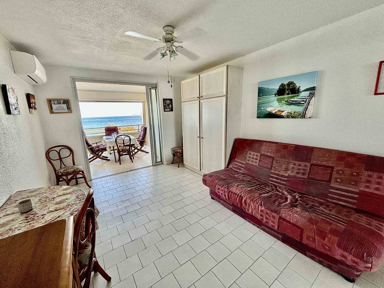 Appartement entier, Le 'Mistral' - Appartement pieds dans l'eau in Le Lavandou, Parc national de Port-Cros