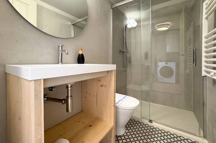 Gîte pour 4 personnes, avec jardin à Err - 4