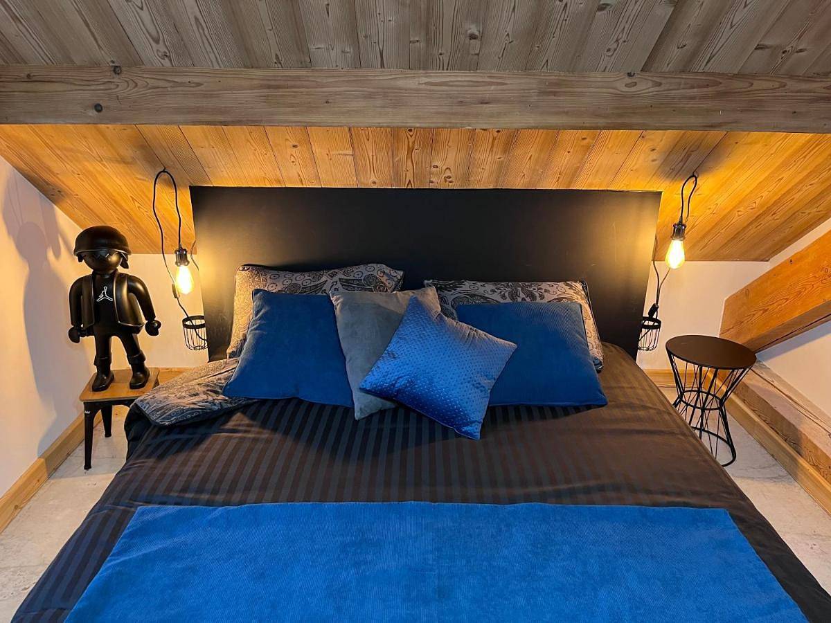 Quadruple Room with Shower in Bourg-Saint-Maurice, Région d'Albertville