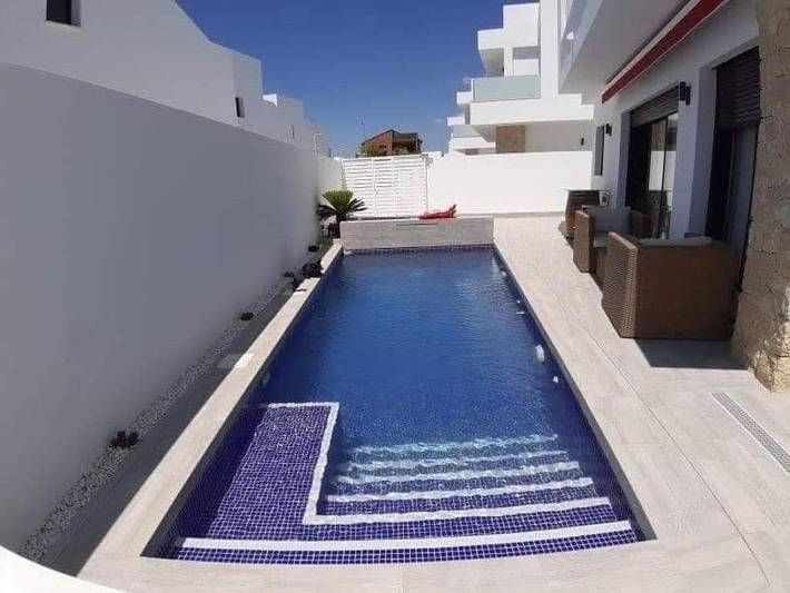 Casa rural para 6 personas, con Terraza además de Jardín y Piscina en Los Montesinos - 2