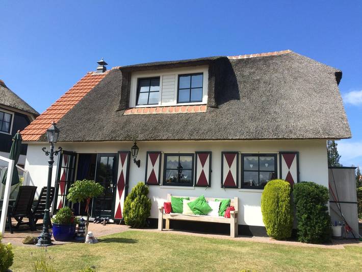 Ferienhaus für 5 Personen, mit Balkon und Garten sowie Seeblick