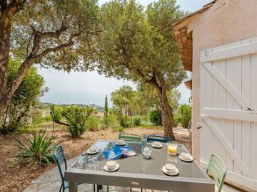 Villa pour 6 Personnes dans Les Issambres, Roquebrune-sur-Argens, Photo 3
