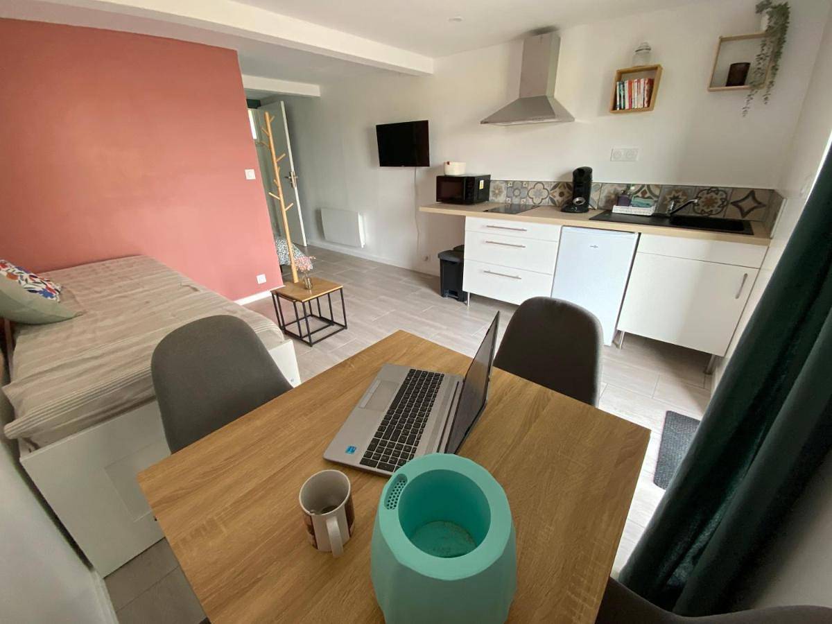 Studio de la Baroud Family in La Pommeraye, Région de Cholet