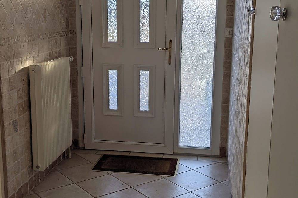 Maison de campagne spacieuse à 15 minutes de la ville, animaux acceptés ! in Écos, Région de Les Andelys