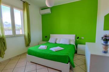 Villa per 6 Persone in Campofelice di Roccella, Provincia di Palermo, Foto 1