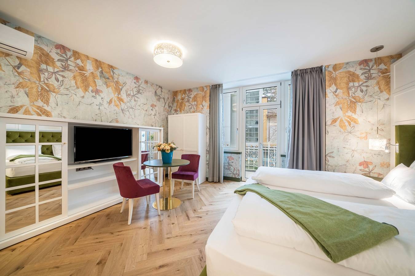 Ganzes Studio, Villa Steiner 1 - Silverstone - Einraum-Appartement mit Südbalkon, Klimaanlage und W-Lan in Meran, Texelgruppe