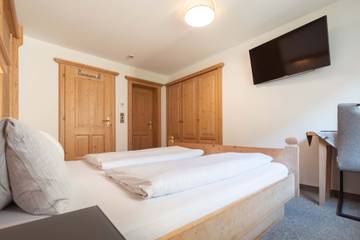 Ferienwohnung für 4 Personen in Lechtaler Alpen, Bichlbach, Bild 2