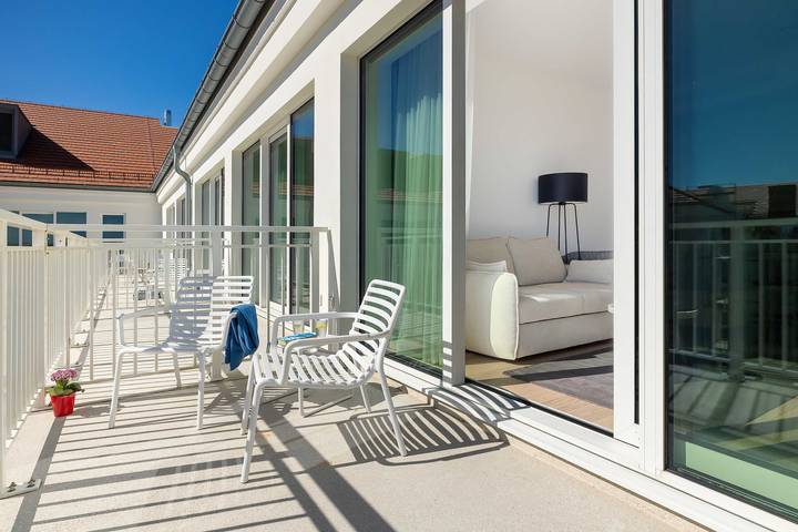 Ganze Ferienwohnung, Ferienwohnung für 3 Personen mit Garten in Darłówko, Darłowo
