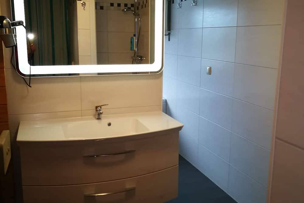 Ganze Wohnung, Ferienwohnung/App. für 3 Gäste mit 65m² in Brüel in Brüel, Ludwigslust-Parchim