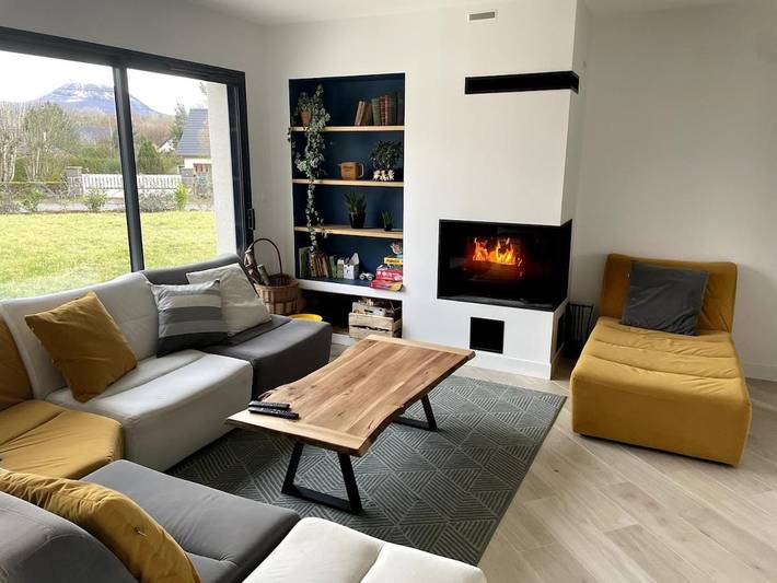 Location de vacances pour 10 personnes, avec vue et terrasse dans Mazaye