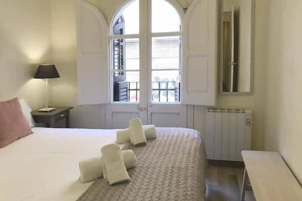 Entire apartment, Con Gracia - Apartment in Barcelona in Barcelona Centre, Barcelona