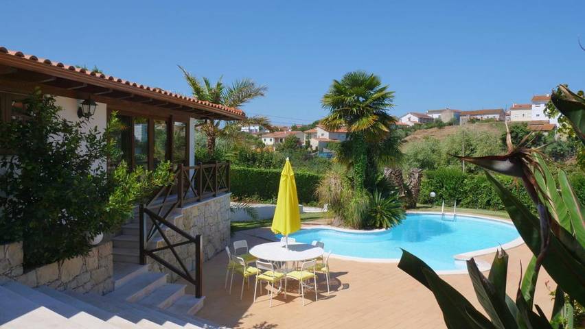 Casa rural para 10 personas, con Balcón y Jacuzzi además de Terraza y Jardín en Alcobaça - 4