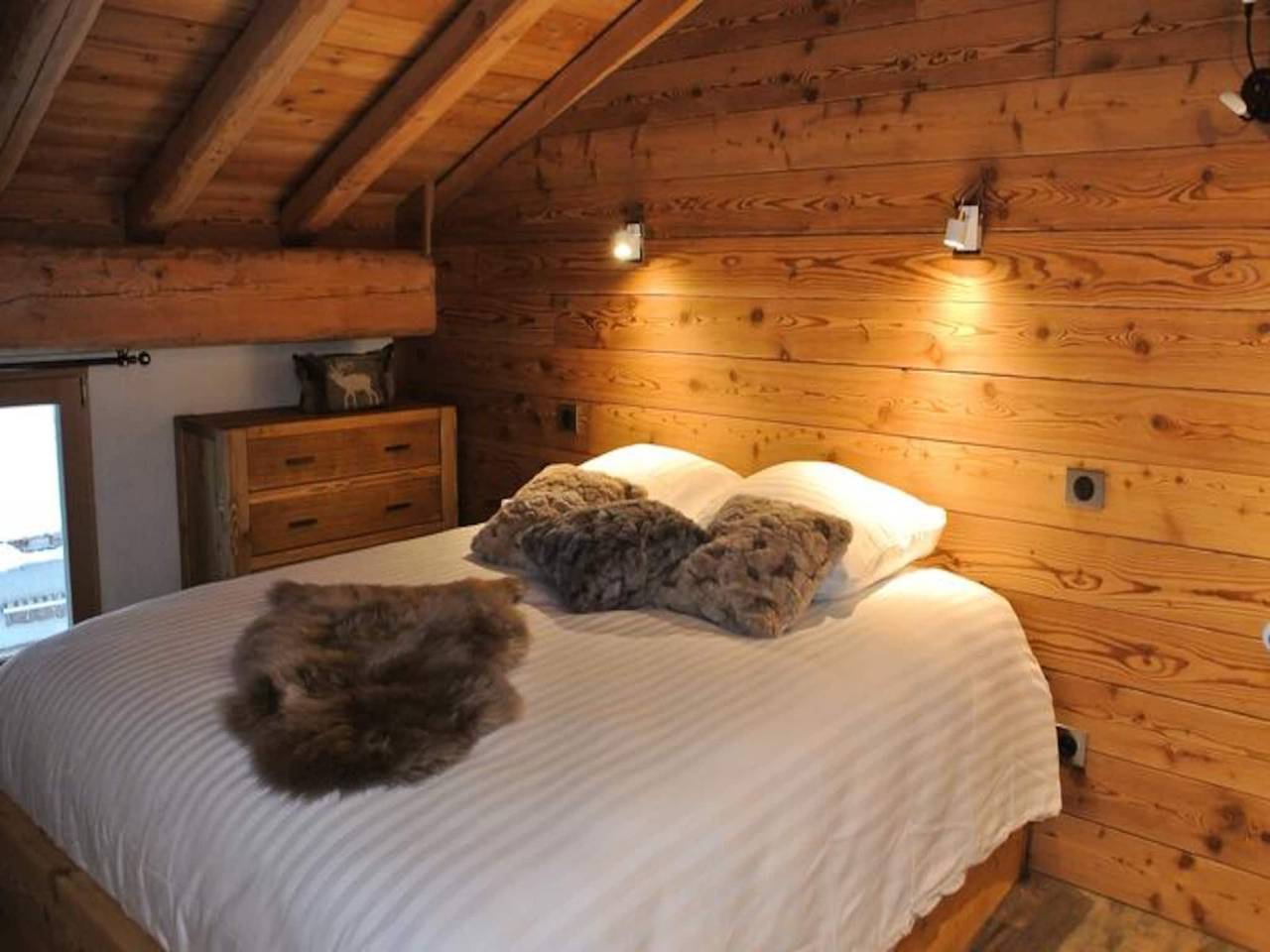 Ganze Wohnung, Berghaus in Bessans mit Alpenblick in Bessans, Region Saint-Jean-de-Maurienne