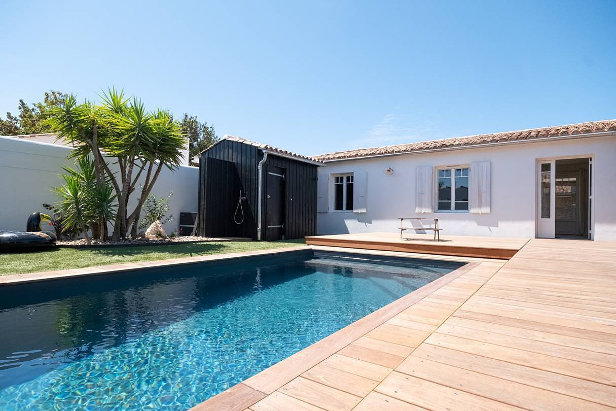 Appartement de vacances entier, Archipel - Maison familiale rénovée avec piscine quartier de la Cible in Saint-Martin-de-Ré, Île de Ré