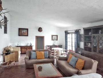 Villa for 16 Guests in Puerto de la Torre, Malaga, Picture 2