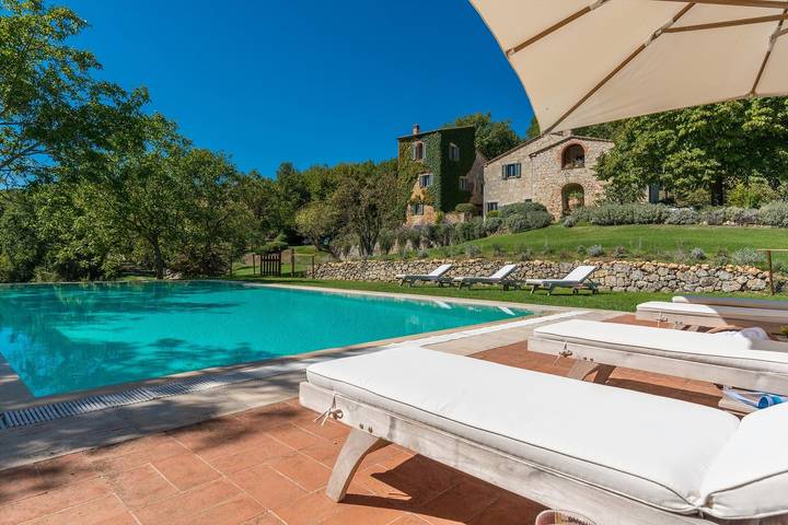 Ferienhaus für 10 Personen, mit Garten in Sarteano