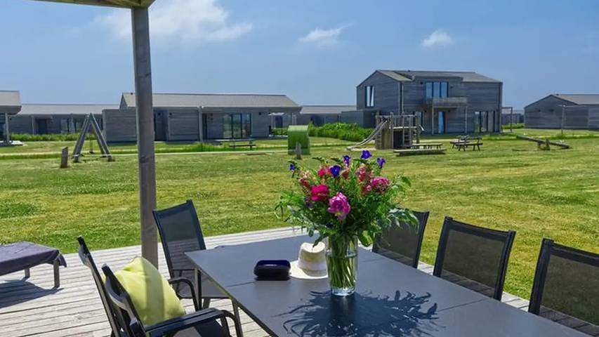 Ferienhaus für 8 Personen, mit Garten in Pellworm - 2