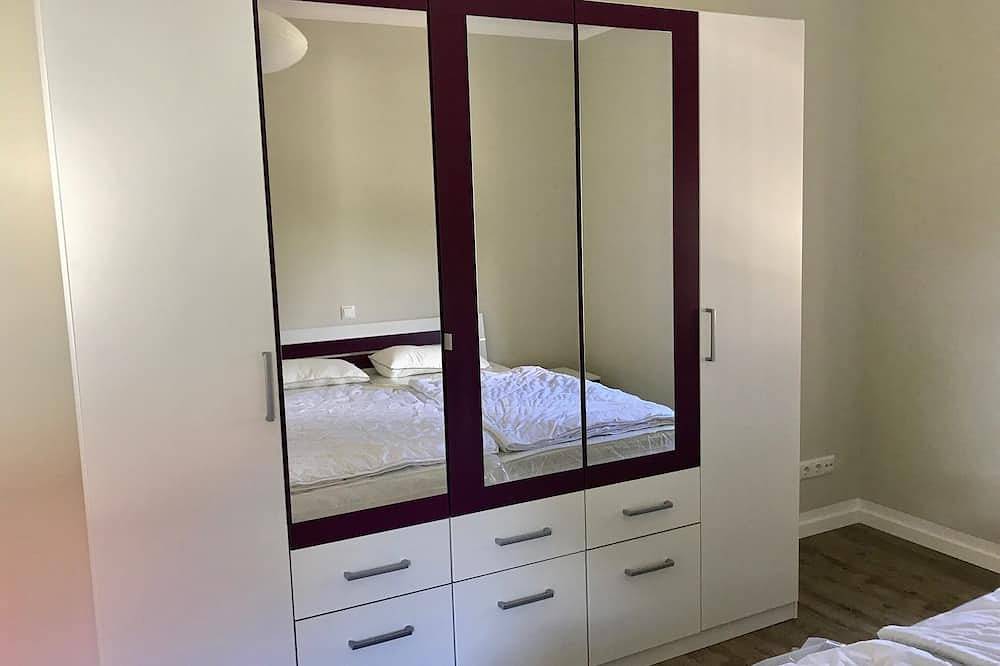 Ganze Wohnung, Luxus-Ferienwohnung im Herzen von Mecklenburg in Güstrow! in Güstrow, Mecklenburgische Seenplatte