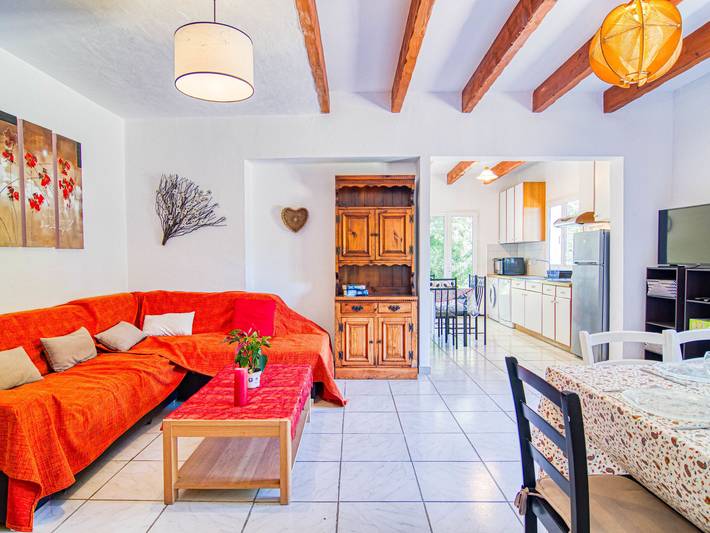 Location de vacances pour 8 personnes, avec terrasse et jardin à Fayence - 4