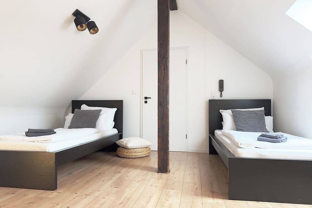 Ganze Wohnung, Sehr großes Maisonette Apartment in Bestlage in Weststadt (Heidelberg), Heidelberg